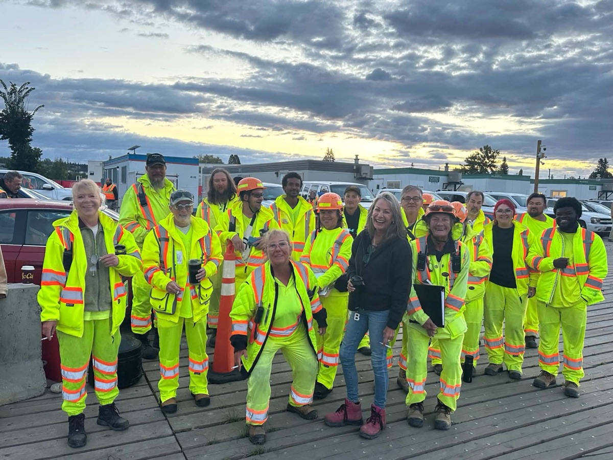 BNRG traffic flagging crew on site